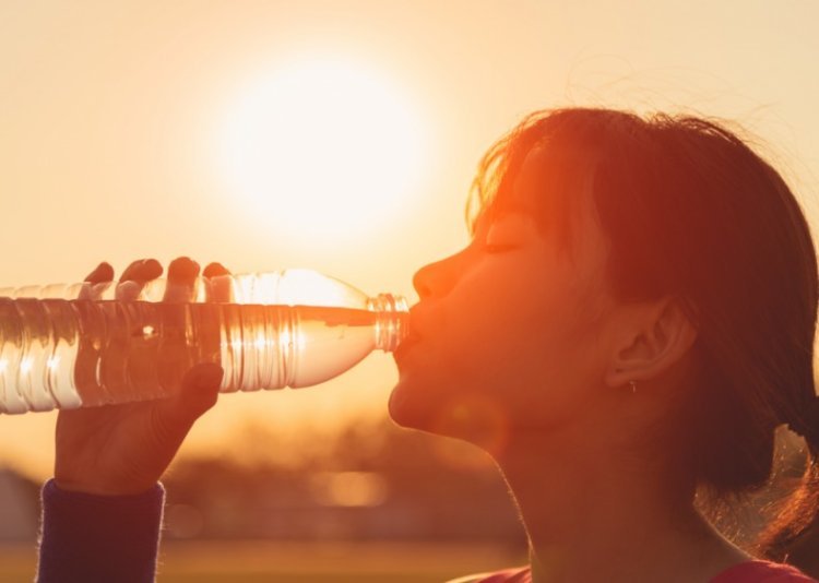 गर्मी में लू से बचने का है रामबाण उपाय, आजमाएं ये आसान घरेलू नुस्खे